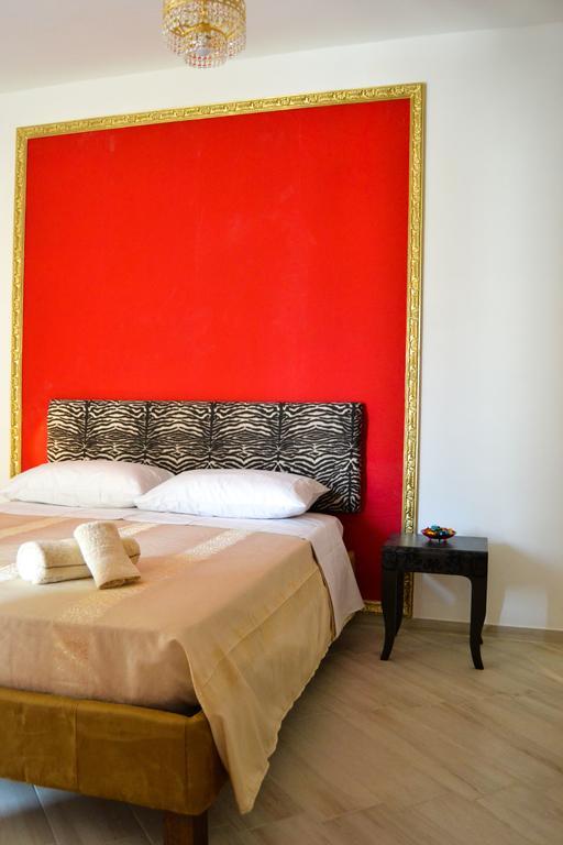 マルゲリータ・ディ・サヴォイア Sottosopra Bed & Breakfast エクステリア 写真